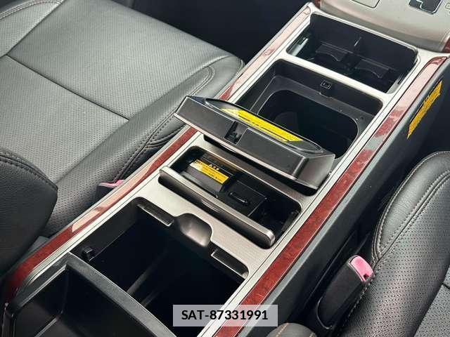 Toyota VELLFIRE 2011-03 7934139-18