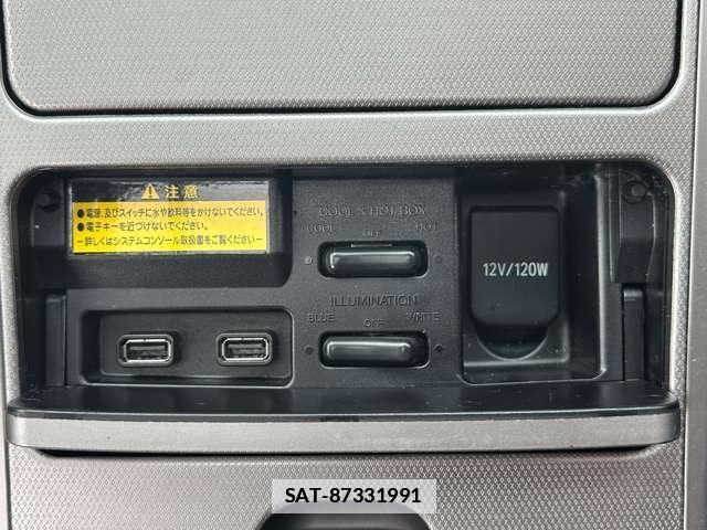 Toyota VELLFIRE 2011-03 7934139-19