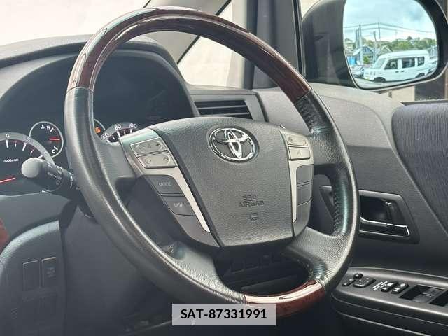 Toyota VELLFIRE 2011-03 7934139-7