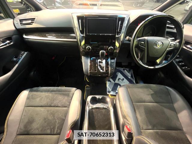 Toyota VELLFIRE 2017-07 7934737-1