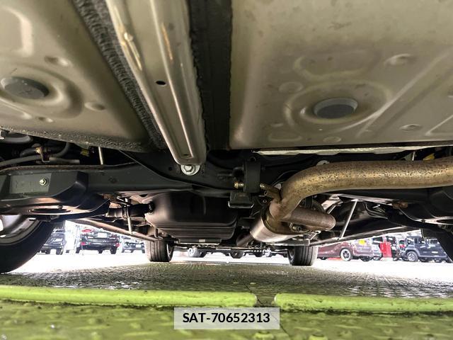 Toyota VELLFIRE 2017-07 7934737-19