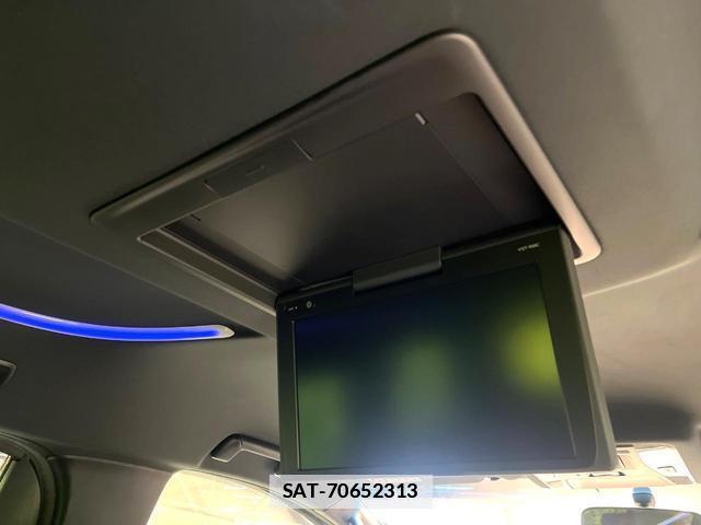 Toyota VELLFIRE 2017-07 7934737-3