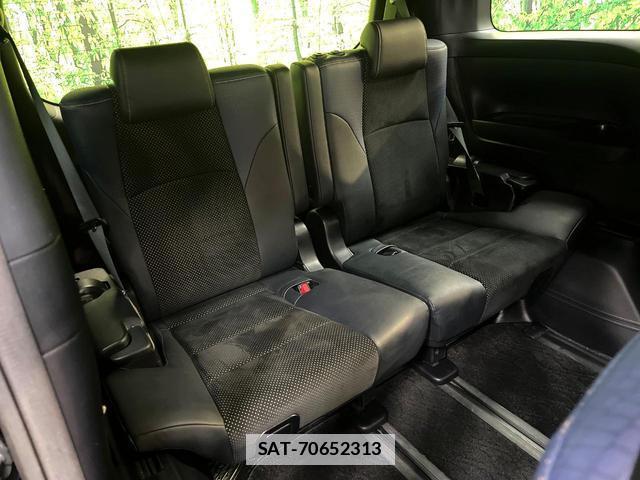 Toyota VELLFIRE 2017-07 7934737-9