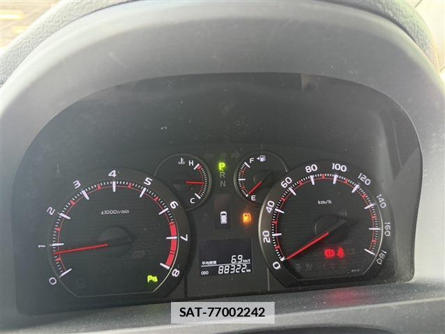 Toyota VELLFIRE 2012-05 7935839-2