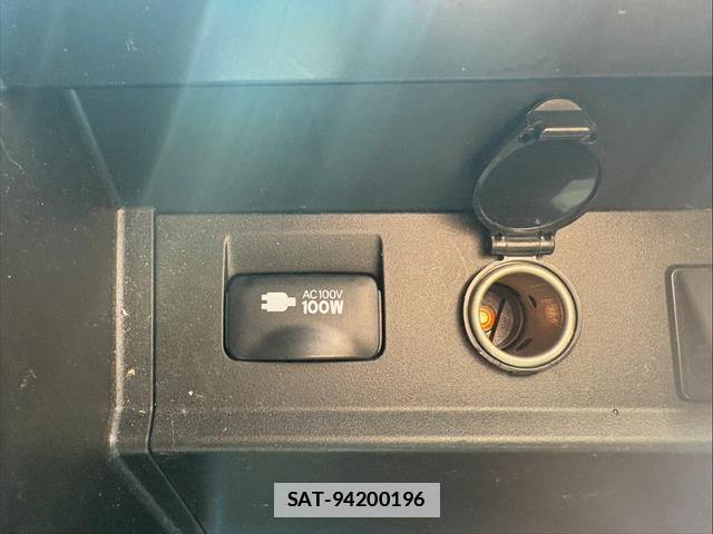 Toyota VELLFIRE 2016-04 7937033-14