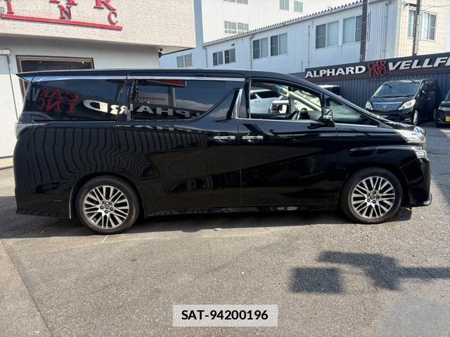Toyota VELLFIRE 2016-04 7937033-17