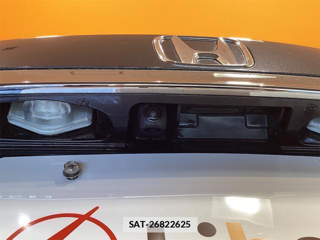 Honda VEZEL 2019-03 7933795-12