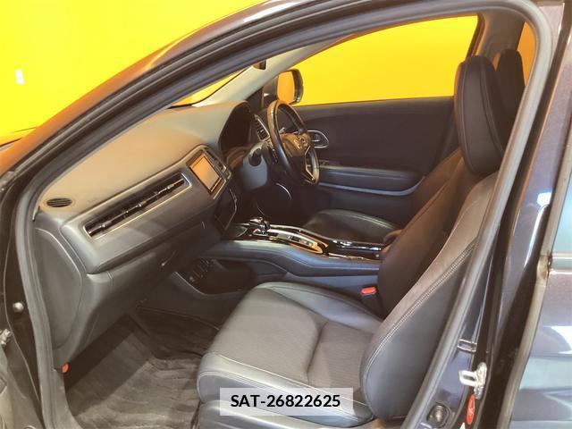 Honda VEZEL 2019-03 7933795-8