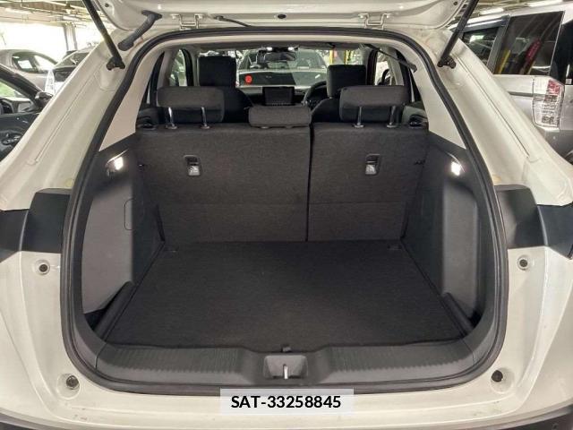 Honda VEZEL 2022-07 7933860-5