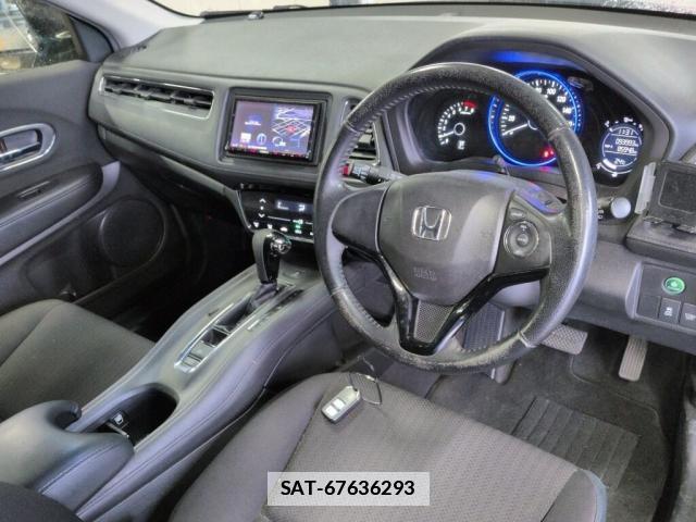 Honda VEZEL 2014-05 7933877-2