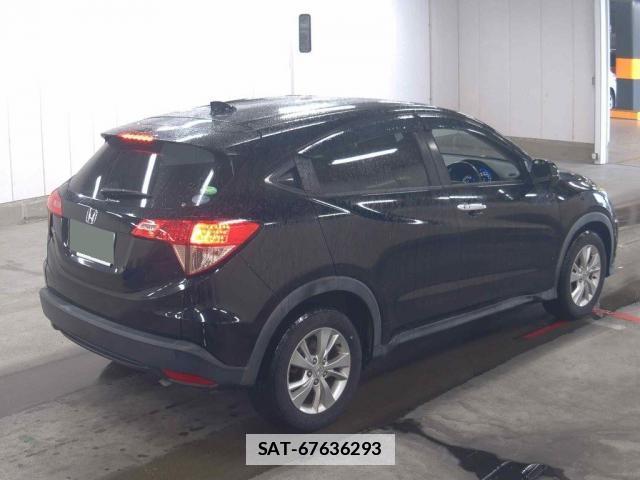 Honda VEZEL 2014-05 7933877-4