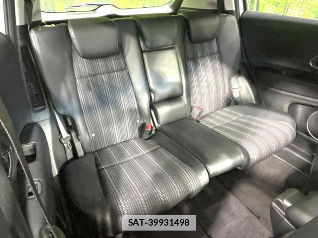 Honda VEZEL 2018-02 7935048-8