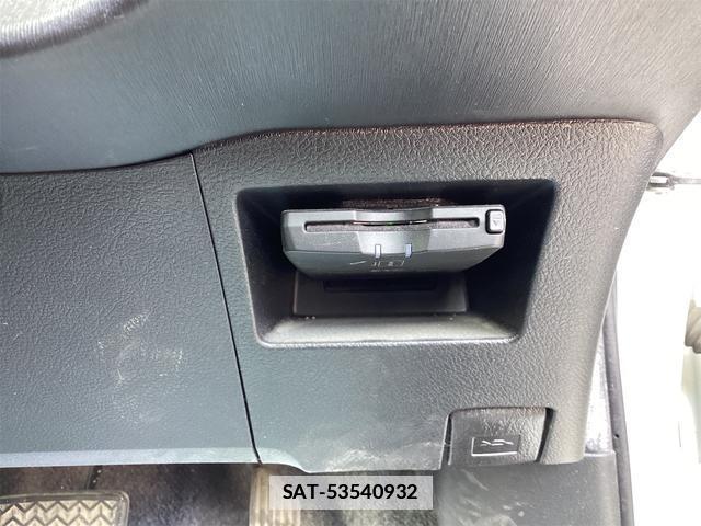 Toyota VITZ 2013-01 7933784-9