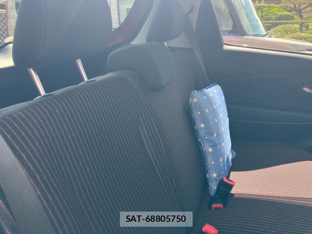 Toyota VITZ 2019-07 7934601-15