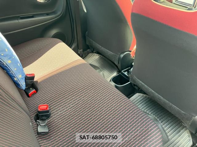 Toyota VITZ 2019-07 7934601-16