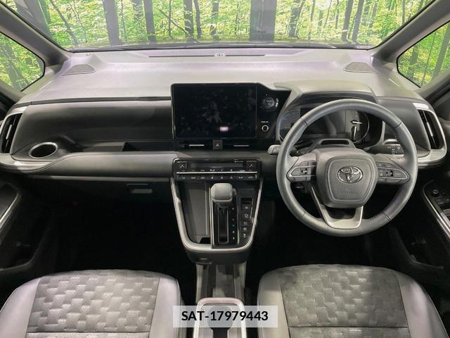 Toyota VOXY 2024-12 7934136-1