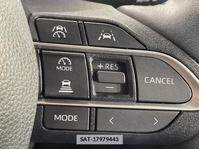 Toyota VOXY 2024-12 7934136-6