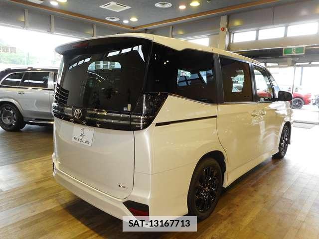 Toyota VOXY 2026-05 7934666-1