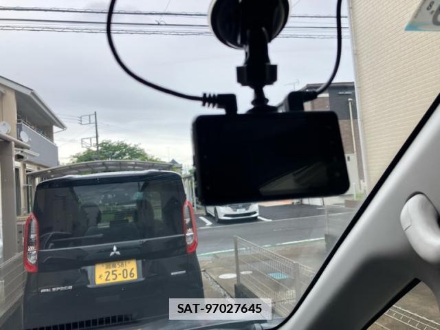 Toyota VOXY 2009-09 7934678-15