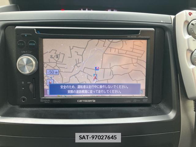 Toyota VOXY 2009-09 7934678-17
