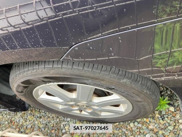 Toyota VOXY 2009-09 7934678-19