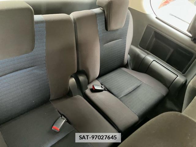 Toyota VOXY 2009-09 7934678-9