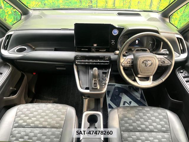 Toyota VOXY 2022-09 7934730-1