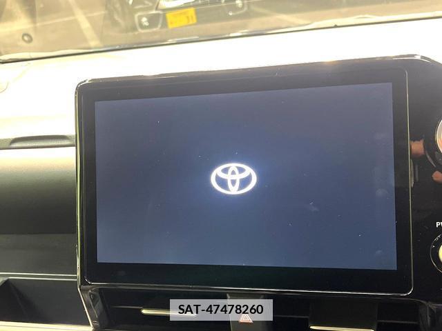 Toyota VOXY 2022-09 7934730-4