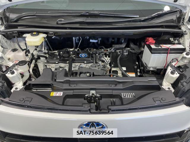 Toyota VOXY 2022-06 7934862-18
