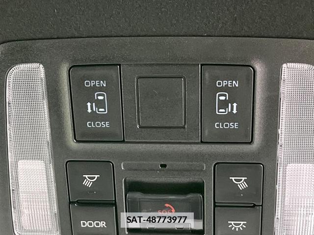 Toyota VOXY 2025-02 7934865-6
