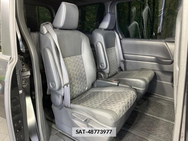 Toyota VOXY 2025-02 7934865-8