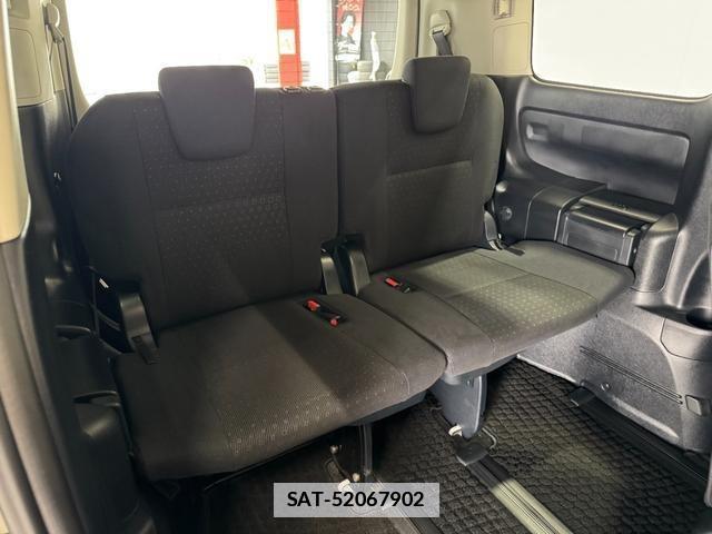 Toyota VOXY 2014-05 7934907-10