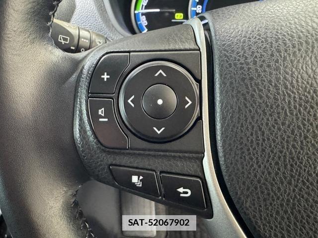 Toyota VOXY 2014-05 7934907-13