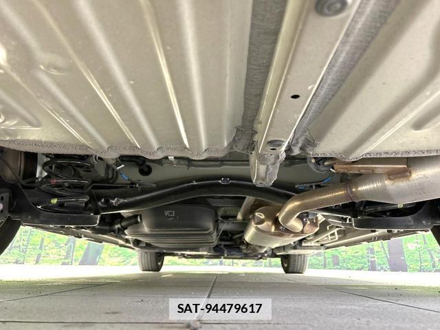 Toyota VOXY 2024-05 7935046-19