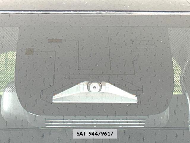 Toyota VOXY 2024-05 7935046-5