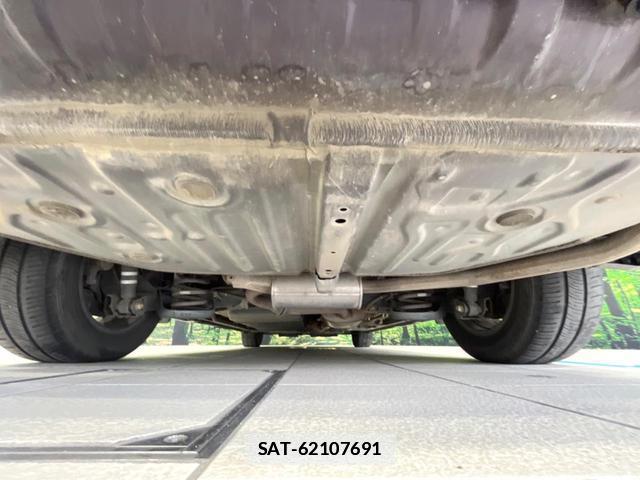 Toyota VOXY 2018-03 7935238-19