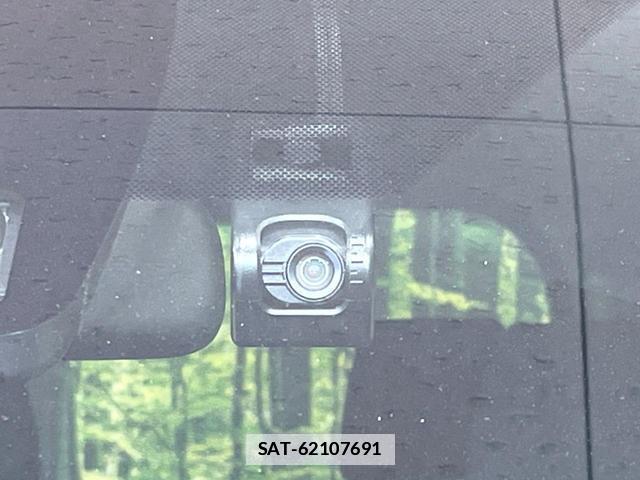 Toyota VOXY 2018-03 7935238-6