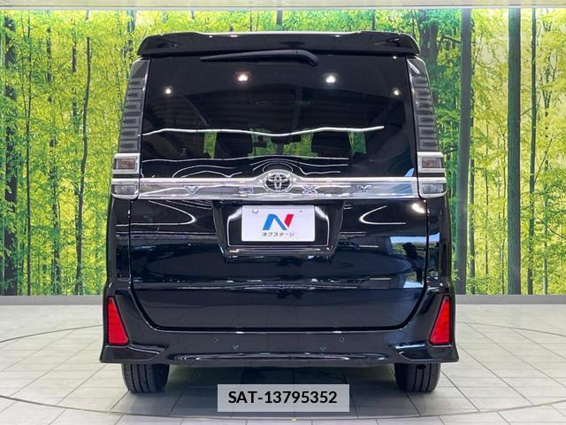 Toyota VOXY 2020-11 7935333-15
