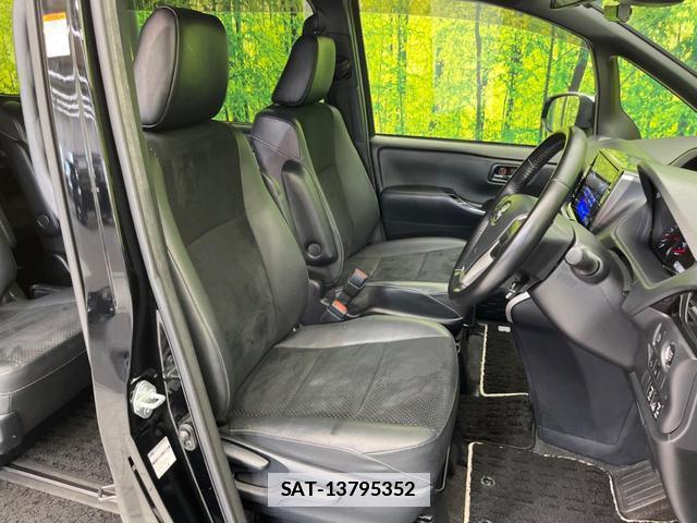 Toyota VOXY 2020-11 7935333-7