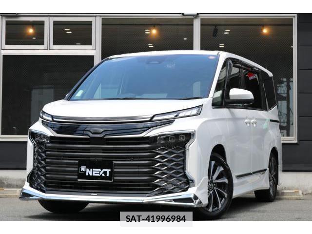 Toyota VOXY 2023-11 7935371-0