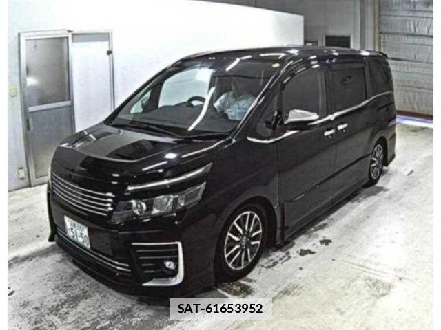Toyota VOXY 2016-12 7935696-0