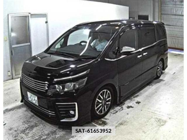 Toyota VOXY 2016-12 7935696-3