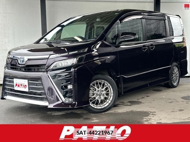 Toyota VOXY 2021-03 7935786-0