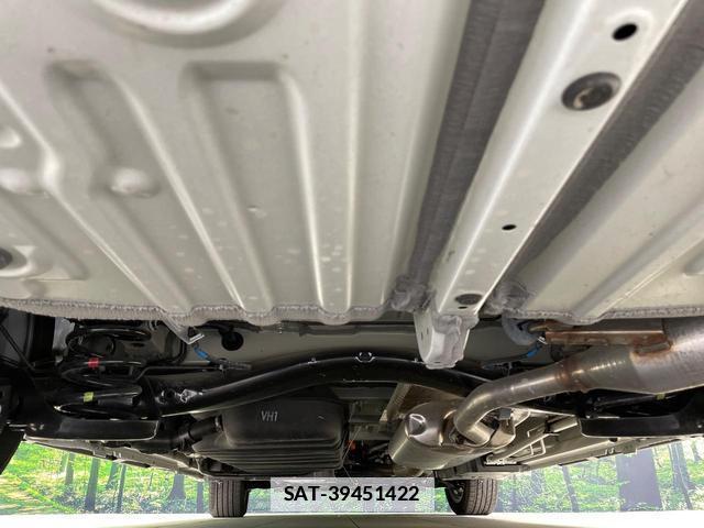Toyota VOXY 2024-02 7935929-19