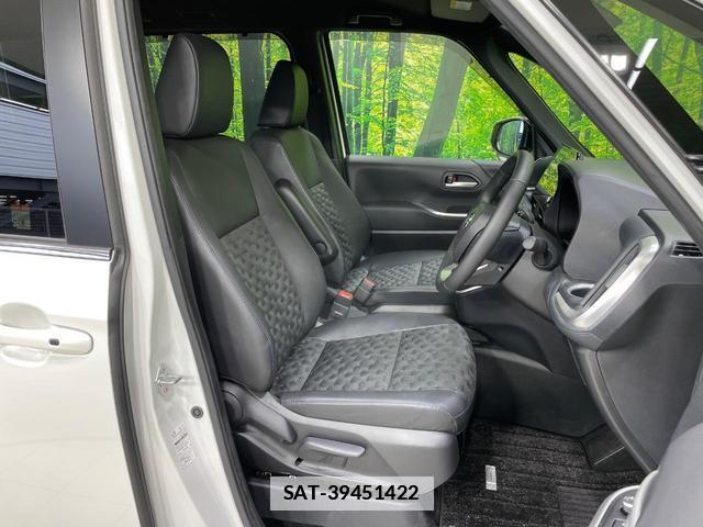 Toyota VOXY 2024-02 7935929-7