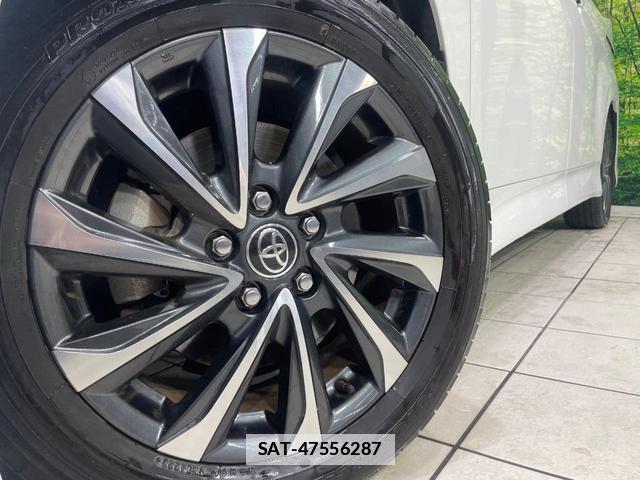 Toyota VOXY 2023-11 7935933-13