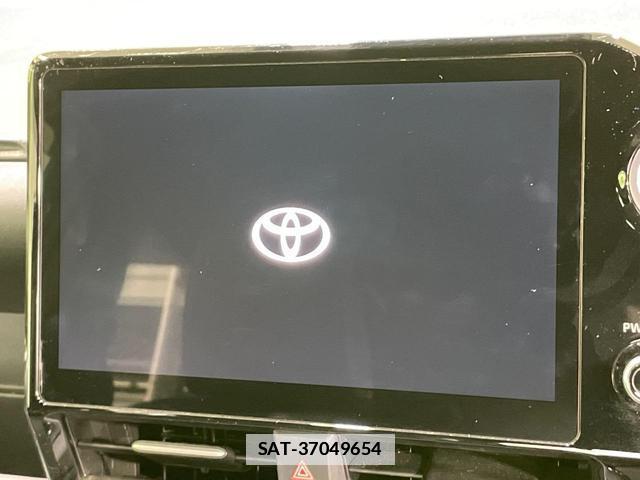 Toyota VOXY 2022-11 7935937-2
