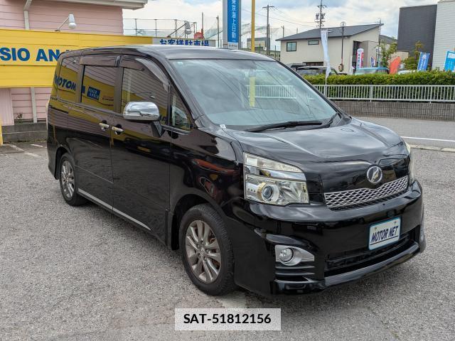 Toyota VOXY 2013-12 7936295-9