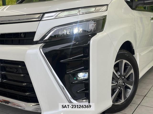 Toyota VOXY 2019-11 7936764-12