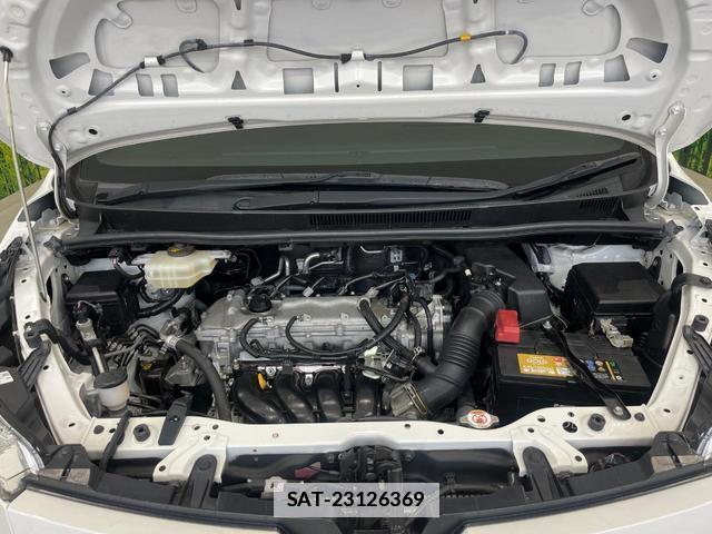 Toyota VOXY 2019-11 7936764-18